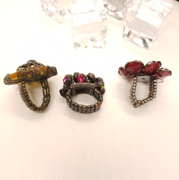 Vintage Stretch Rings - Picture 5 of 5